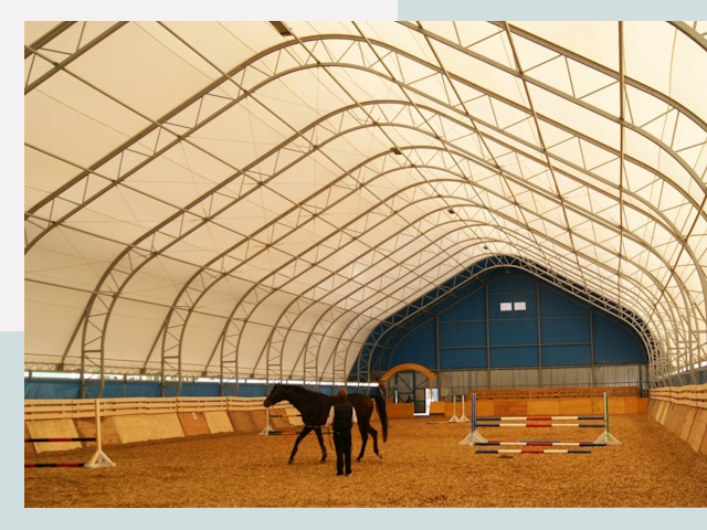 Строительство конных манежей в Орехове-Зуеве